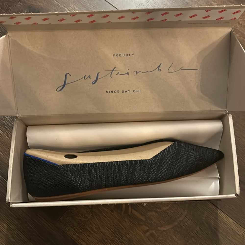 Rothy’s Heathered Black pointed flat.